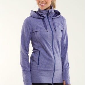 Lululemon In Stride Hooded Jacket in Heathered Royalty, sz 4